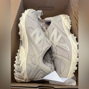 New balance sz 13 model ML610TBC NEW WITH BOX AND TAGS